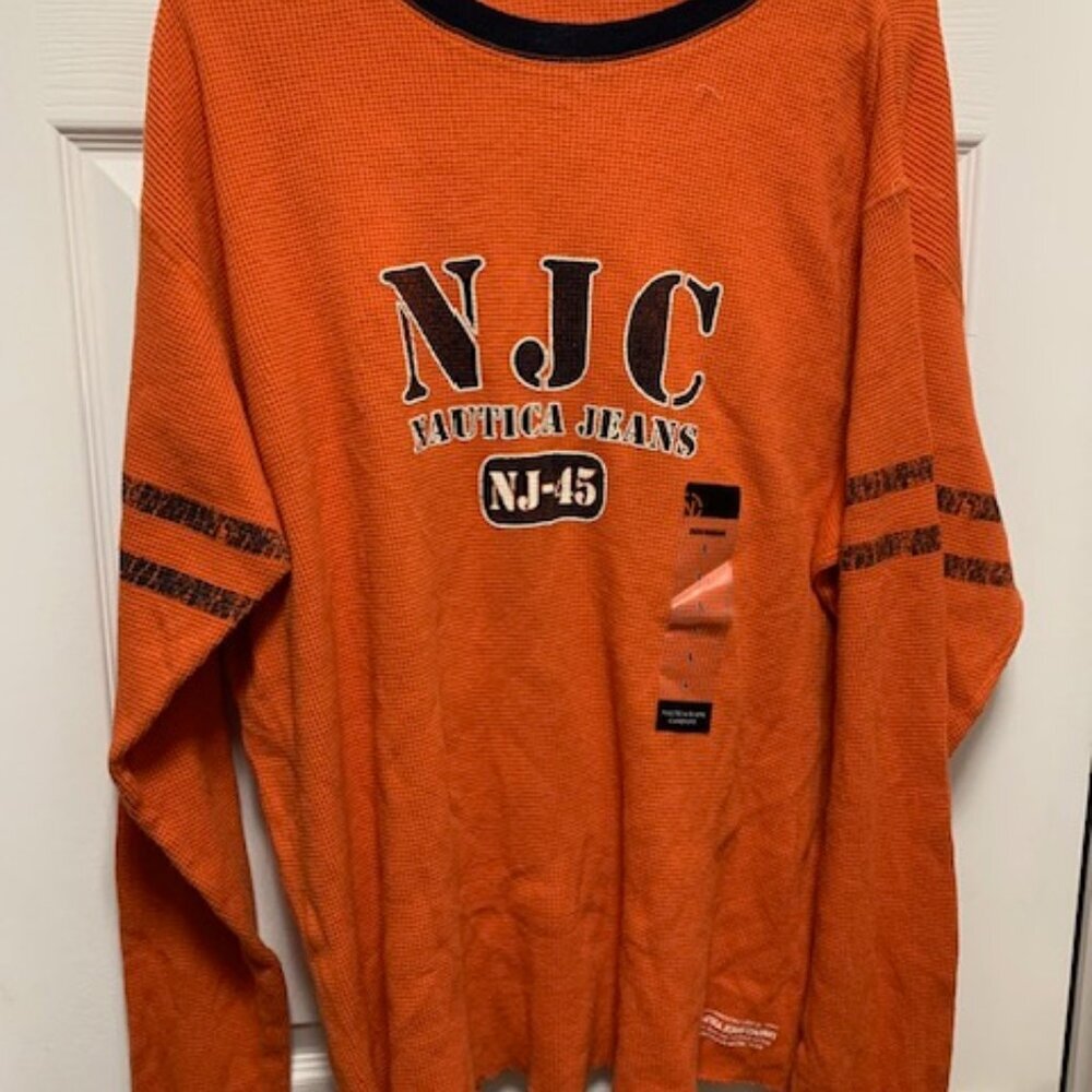 NAUTICA JEANS HEAVY SWEAT TOP (LARGE)